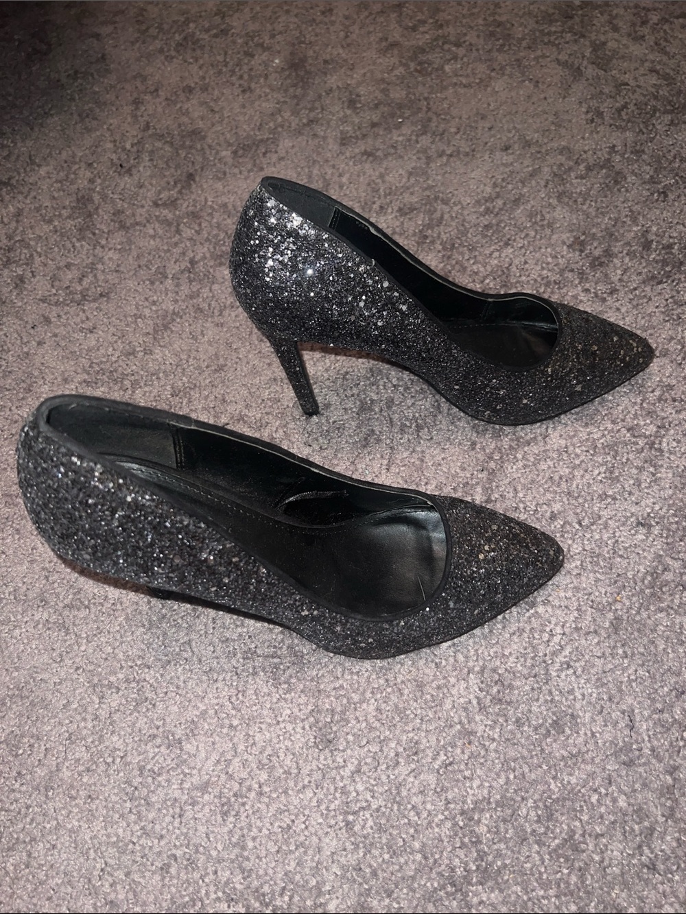 Forever 21 Black Glitter Pointed Toe Heels - Picture 2 of 4